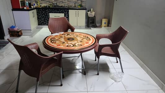 Boss foldable table and chairs