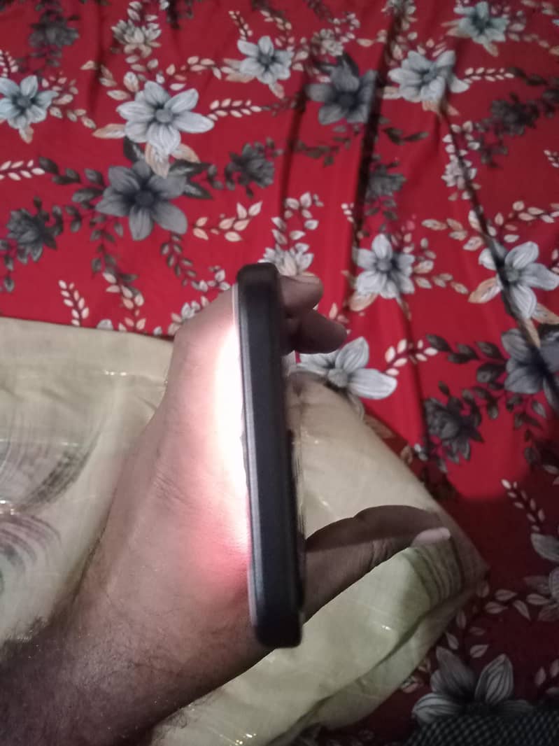 OPPO A6s 3