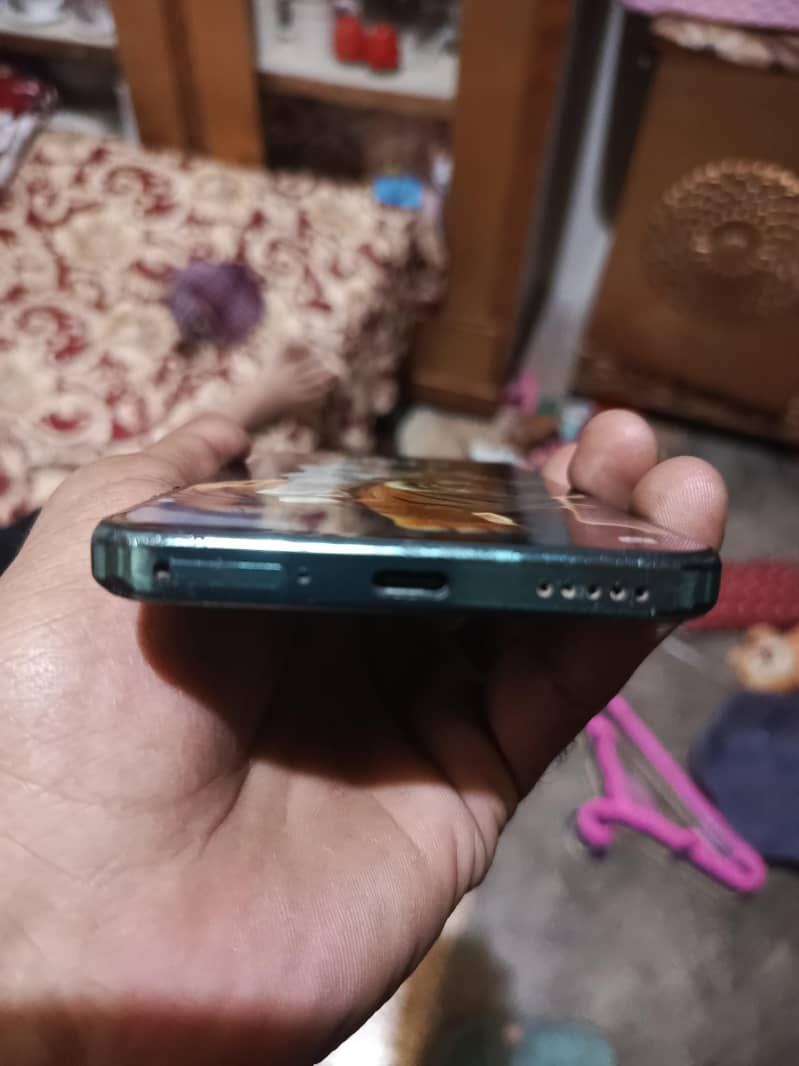 Huawei Nova Y90 1