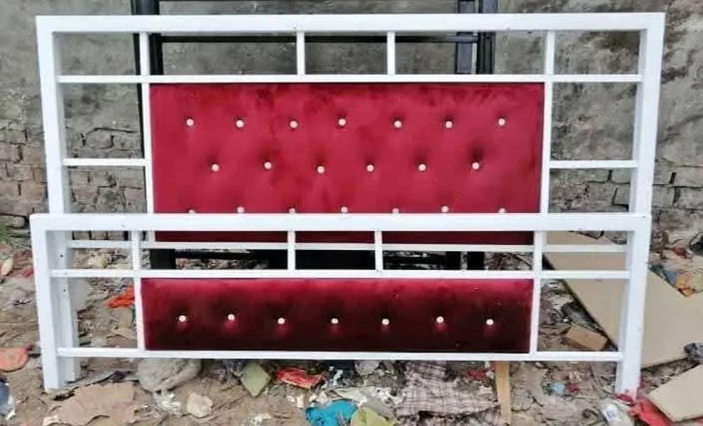 iron bed 10