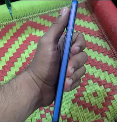 Vivo Y21 4+1/ 64gb