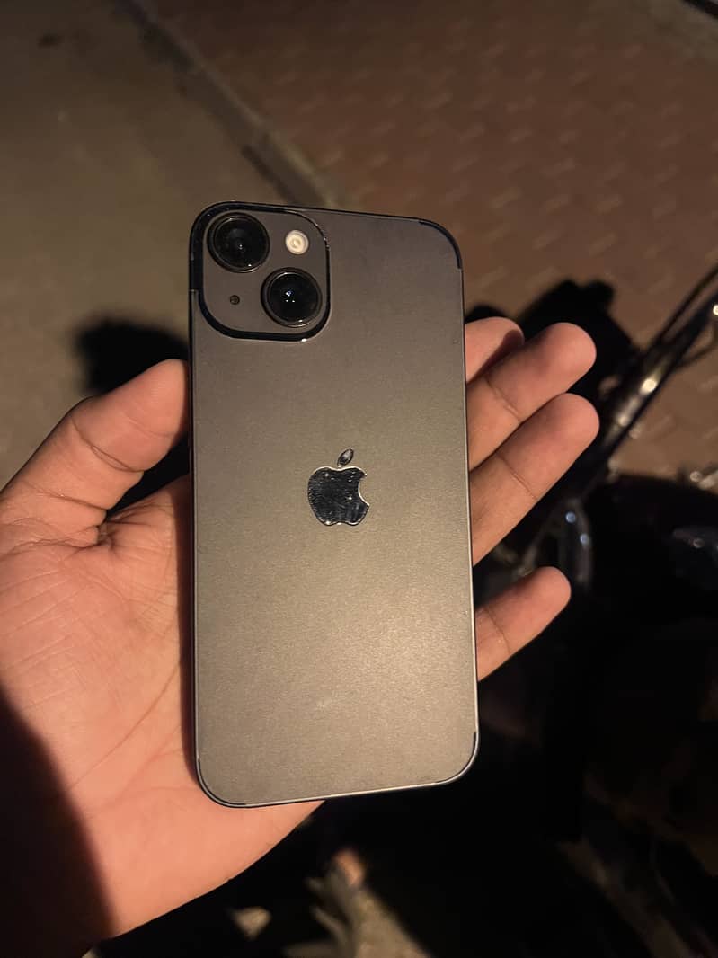 Apple iPhone 14 0