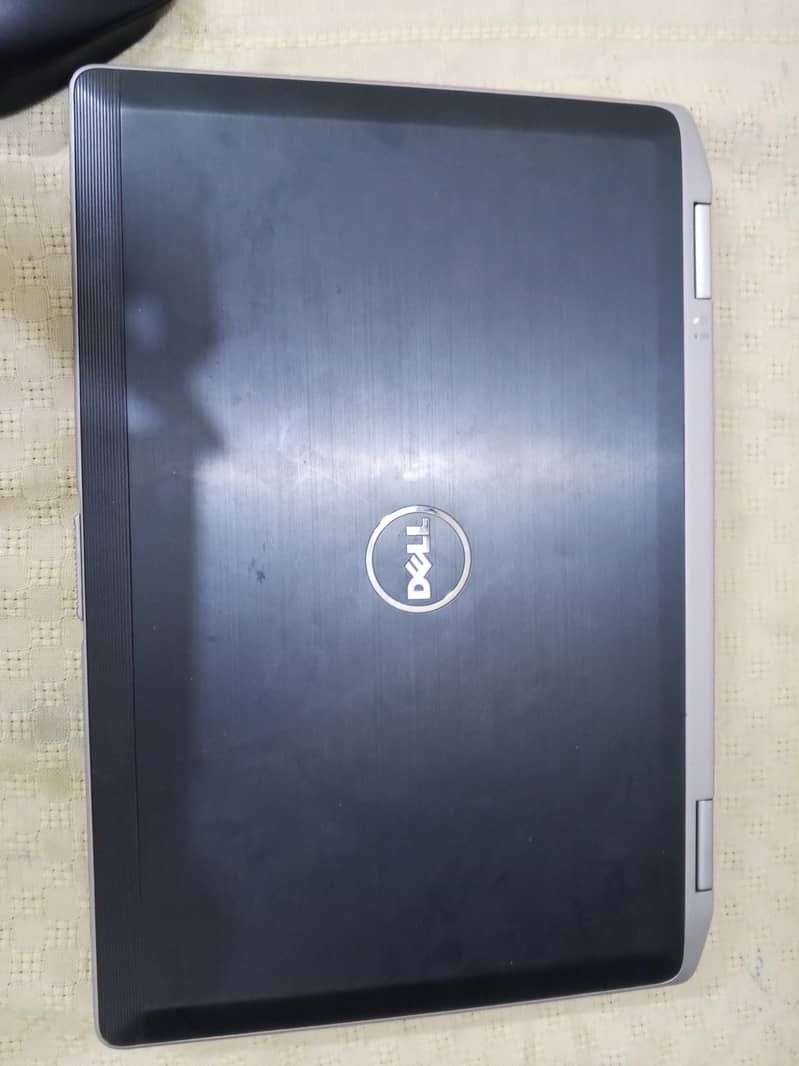 Dell latitude E6420 1