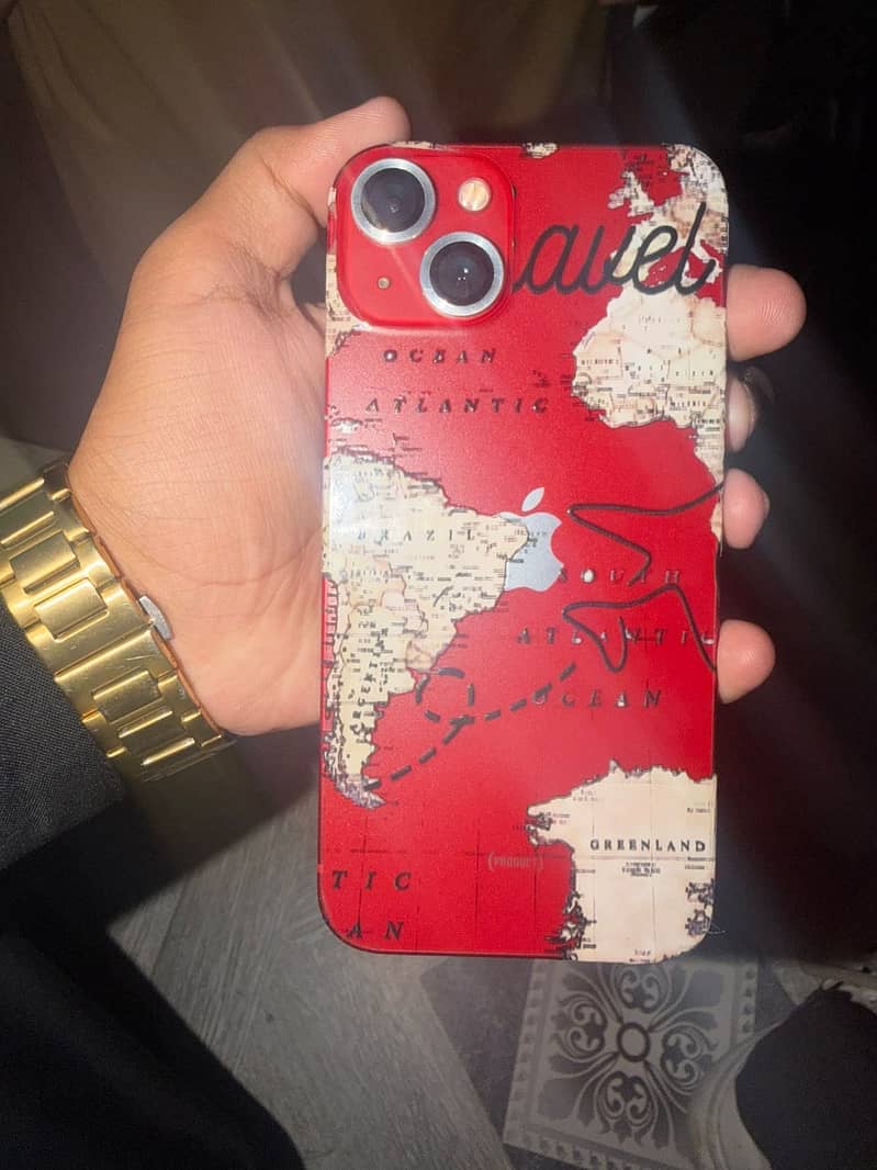 Apple iPhone 13 0