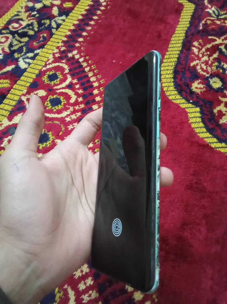 One Plus 8 Pro 4
