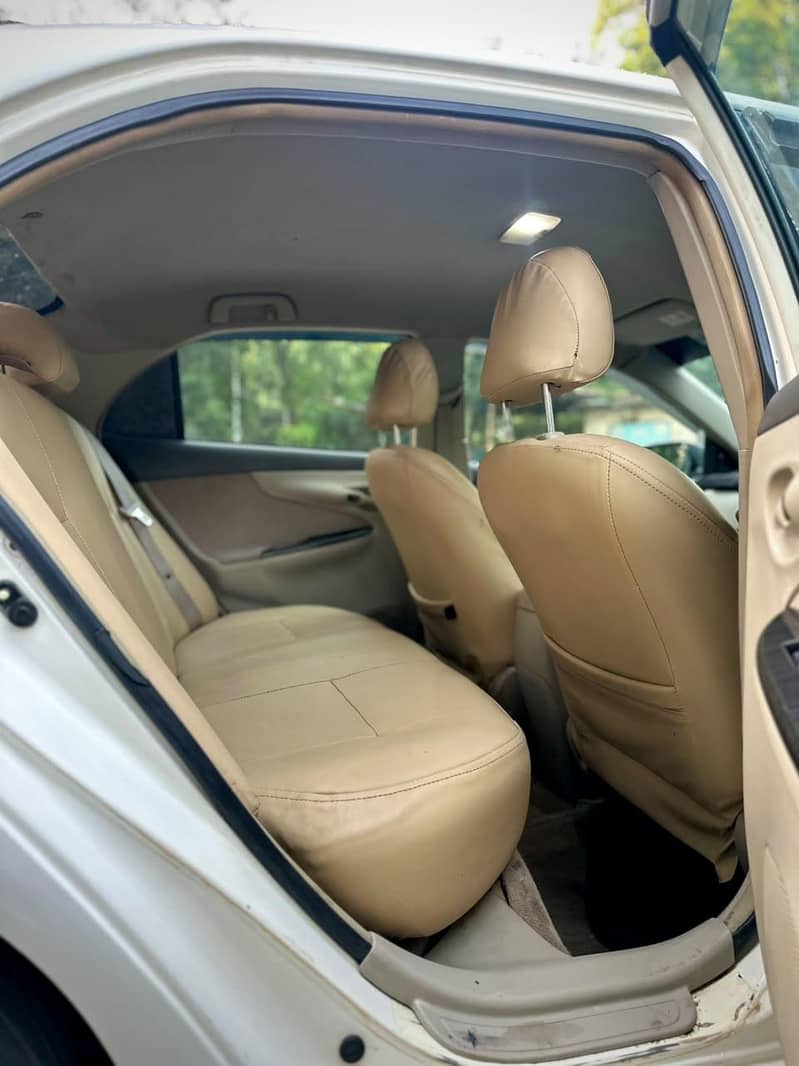 Toyota Corolla Axio 2007/13 automatic 10