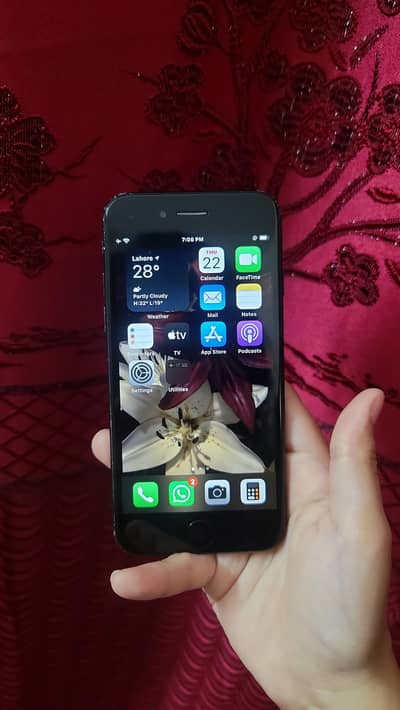 Apple iPhone 7