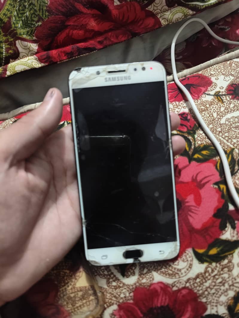 Samsung Mobile C8 0