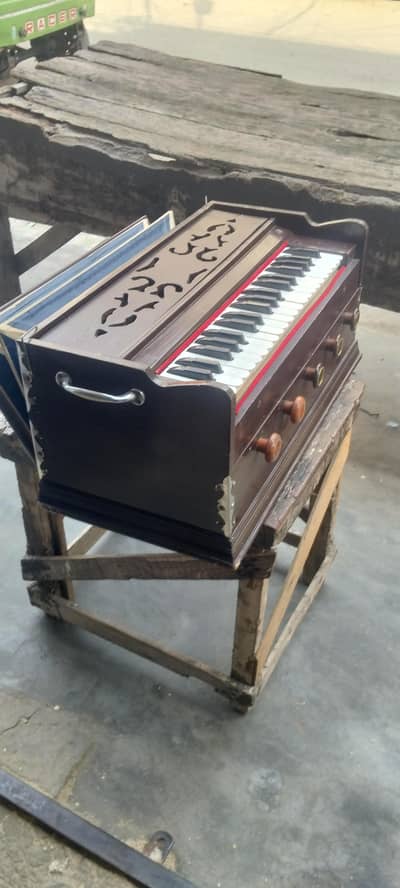 Harmonium for sale 03216884551