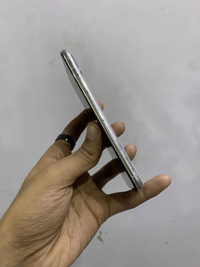 Apple iPhone X 1