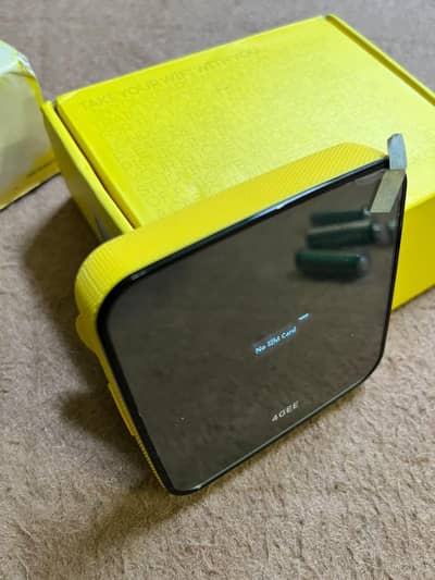 Pocket wifi device
