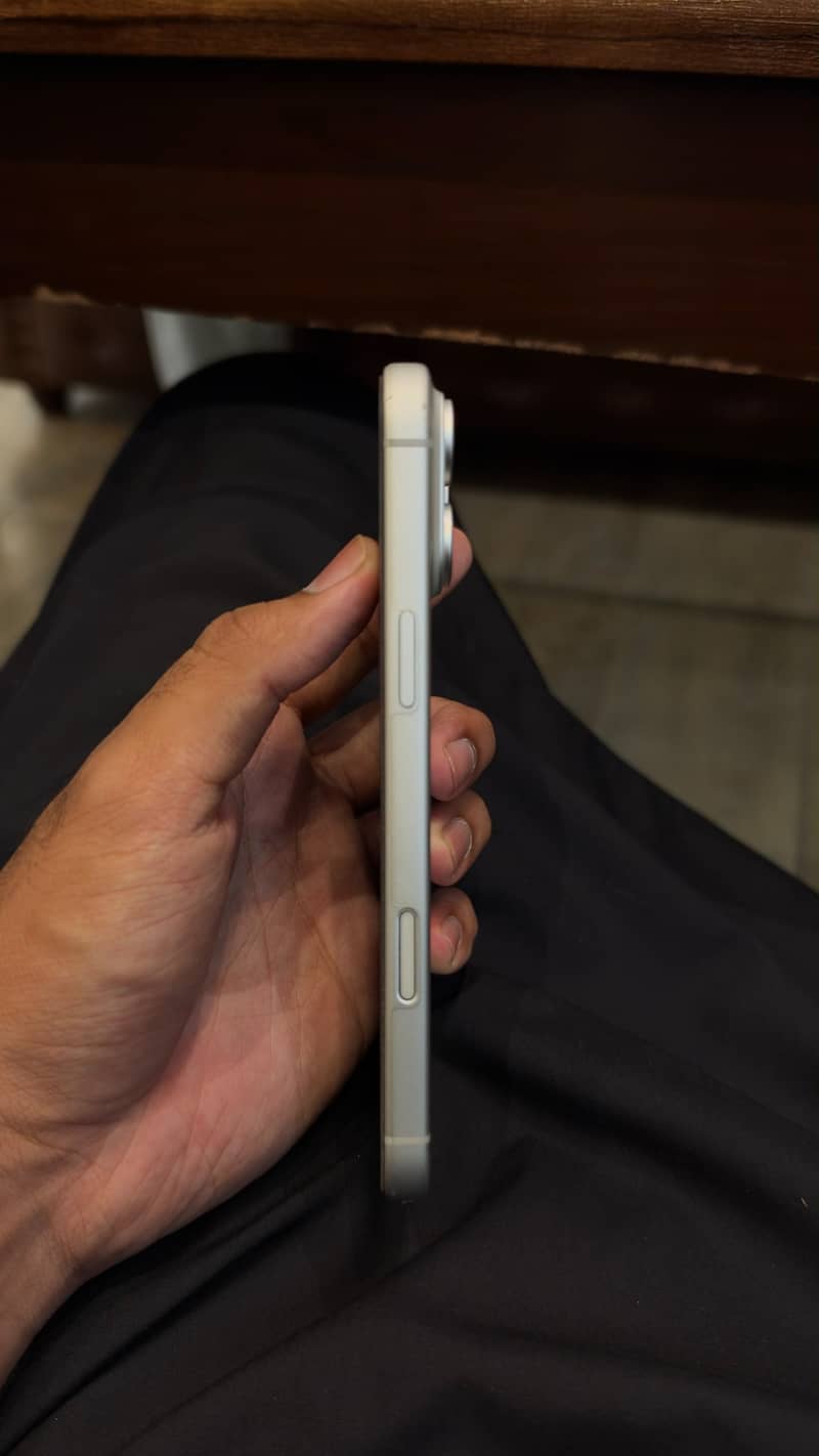 iPhone 17 pro max 1