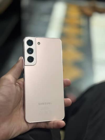 Samsung Mobile S22