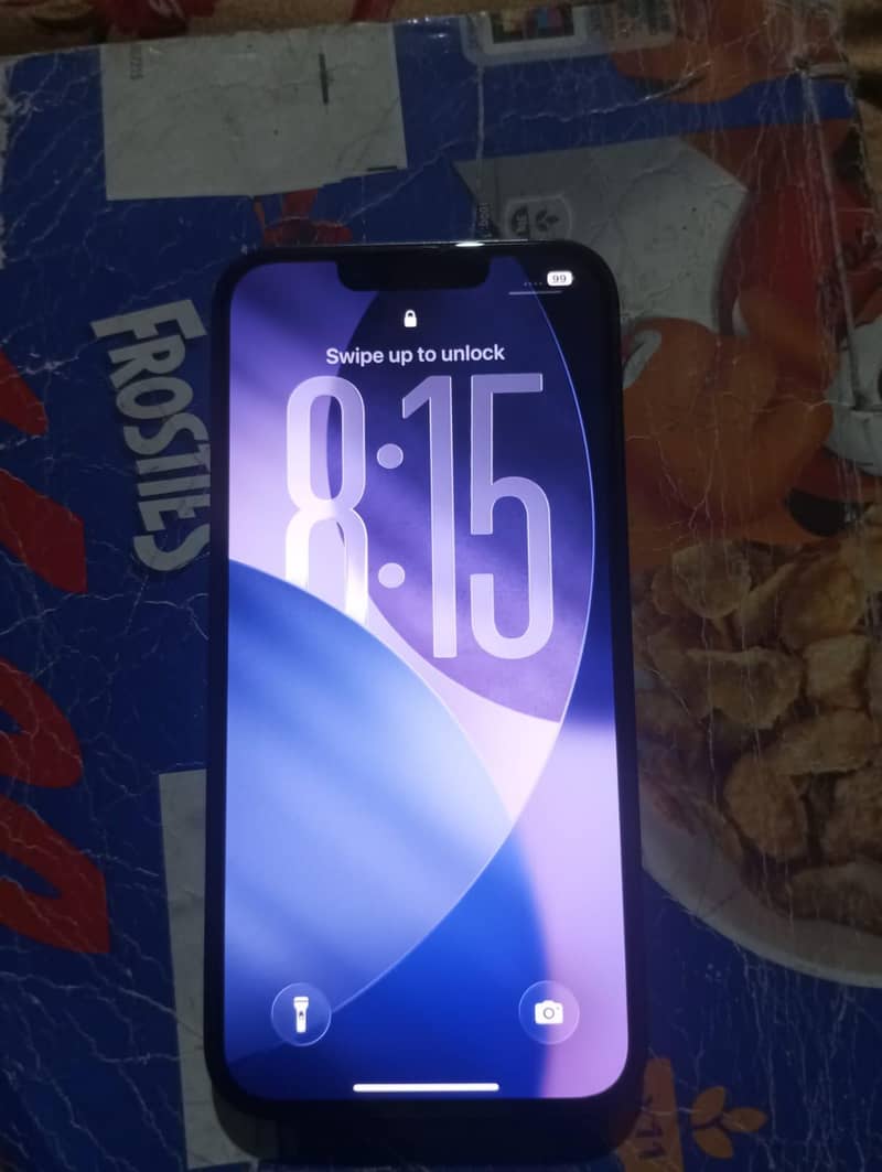 Apple iPhone 13 jv 1