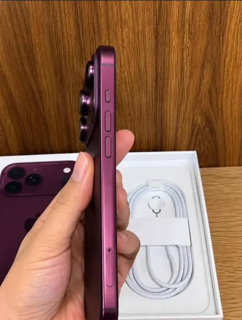 Apple iPhone 18 Pro Max 0