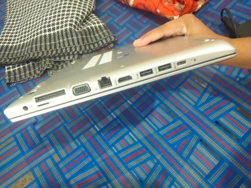 yzen 3 pro 2300u processor 4