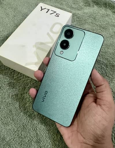 Vivo Y17s