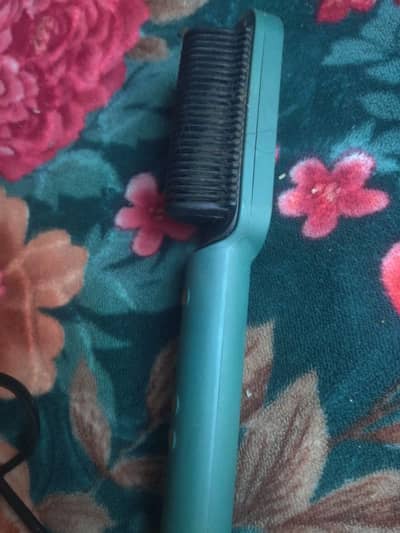 Anti-Scald Hair Straightening Brush with 5 Heat Levels
