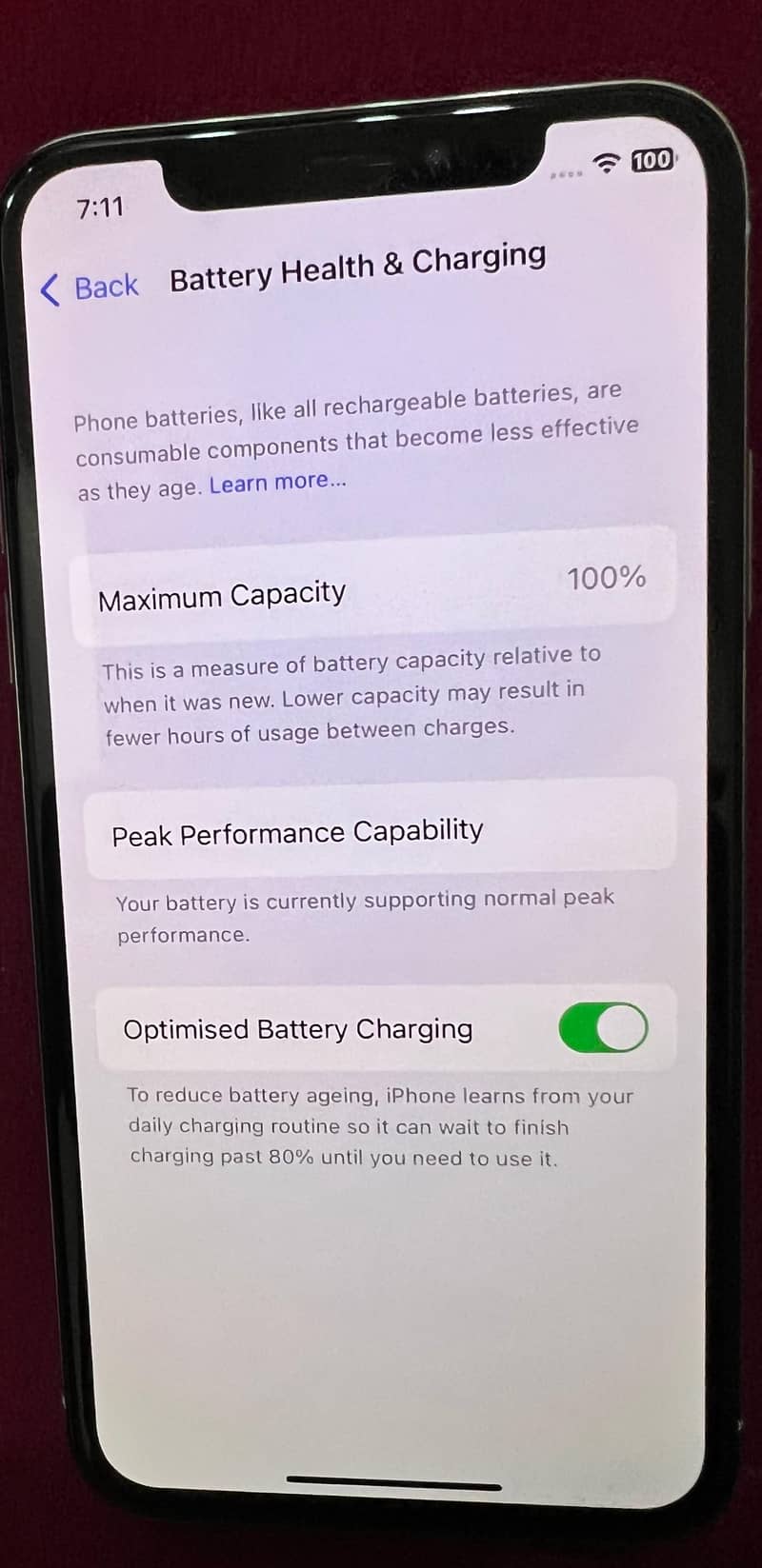Apple iPhone X 4