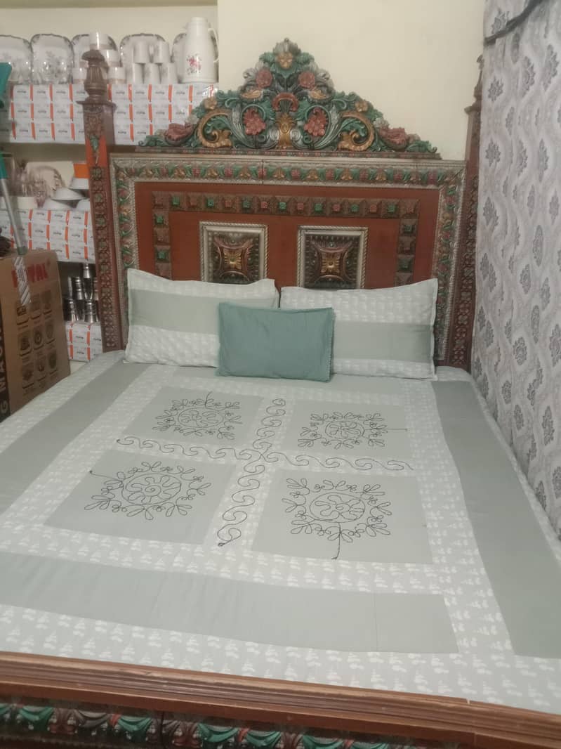 Double Bed 0