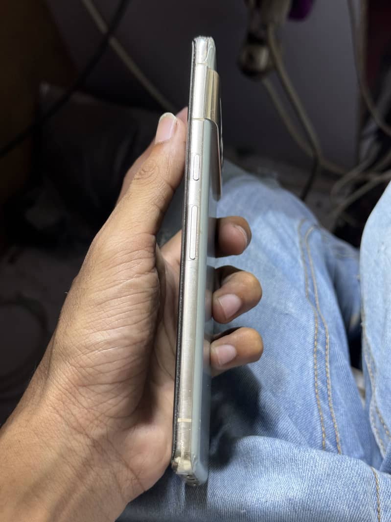 Google Pixel 7 Pro 2