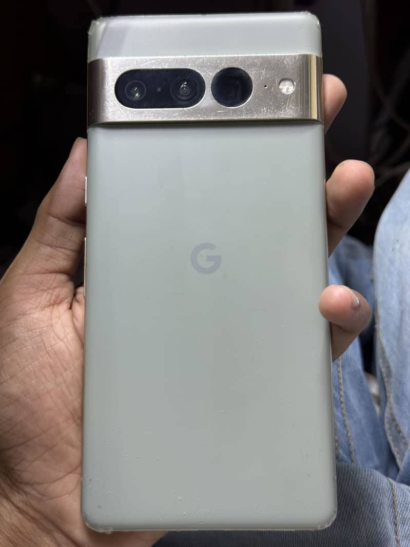 Google Pixel 7 Pro 4