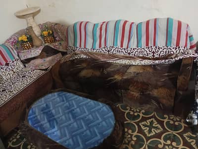 Sofa set with table
