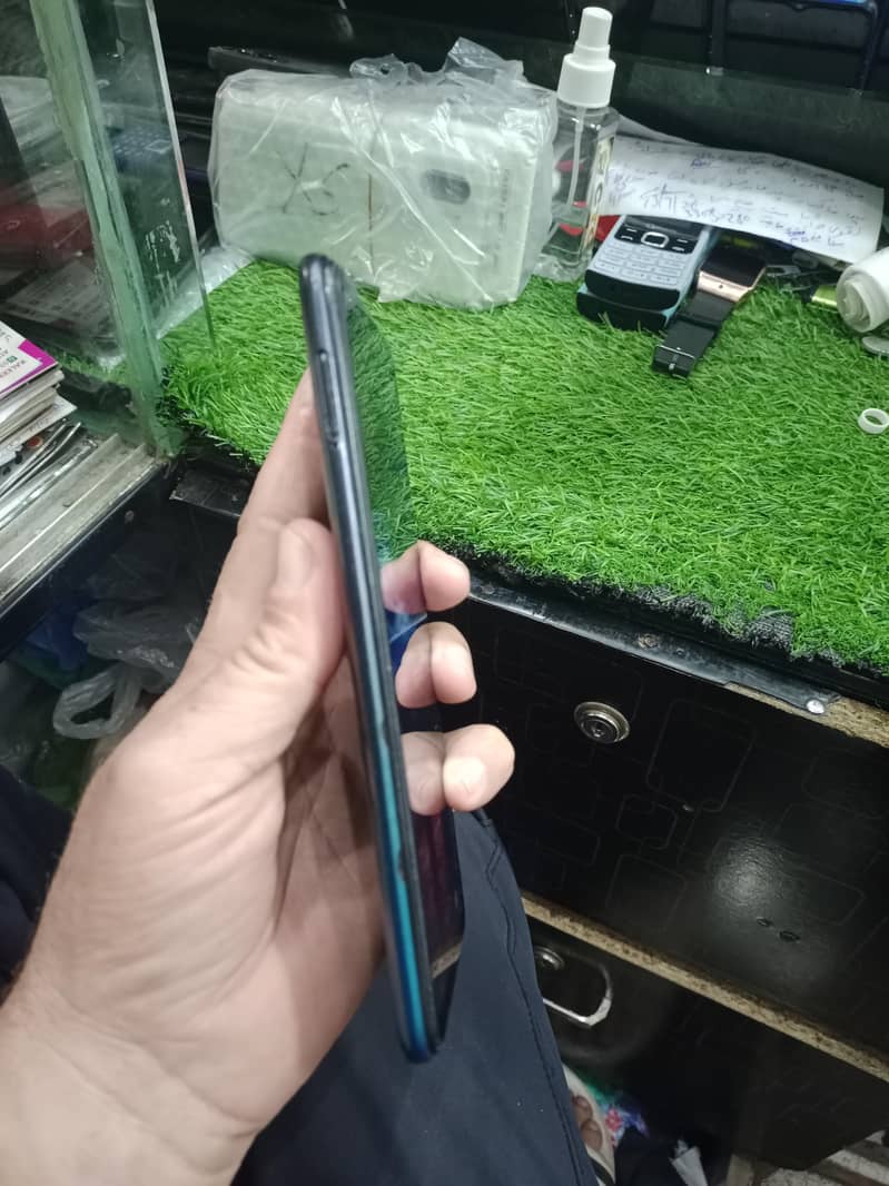 Tecno Spark 5 Pro 3