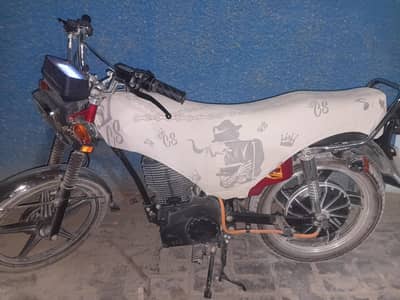 United Bullet 2000W Electric Bike 2026 Model – 10/10 Condition
