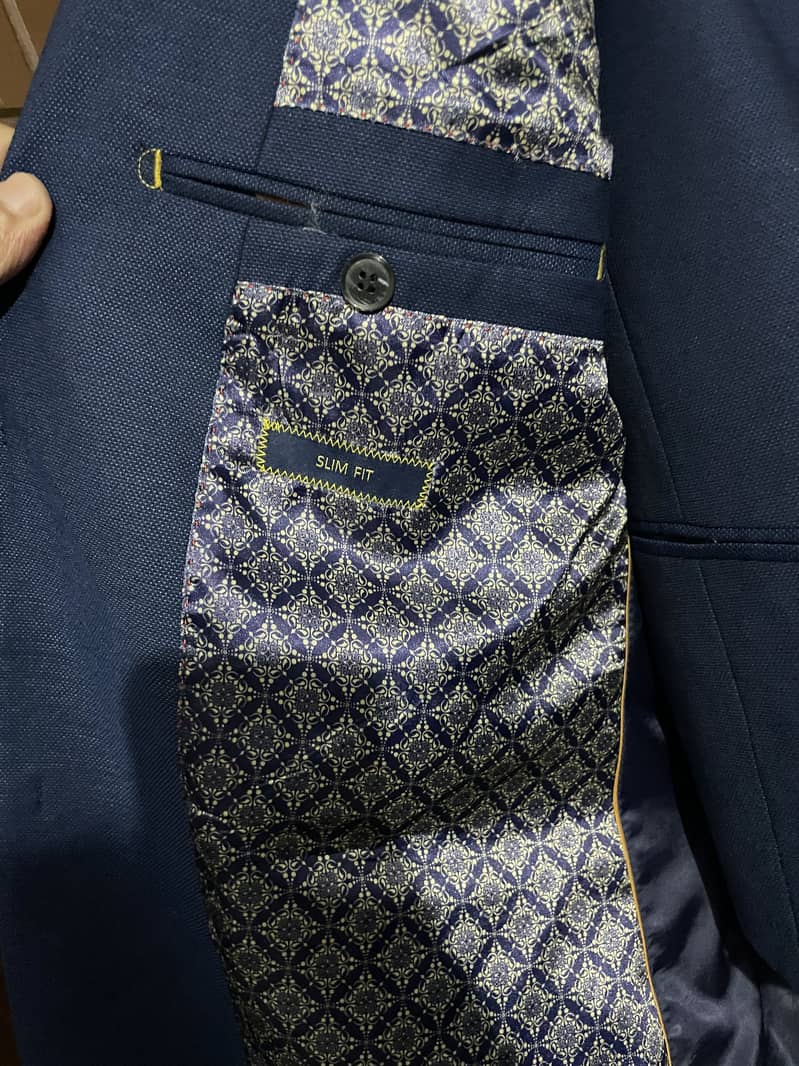 Diner Coat 4