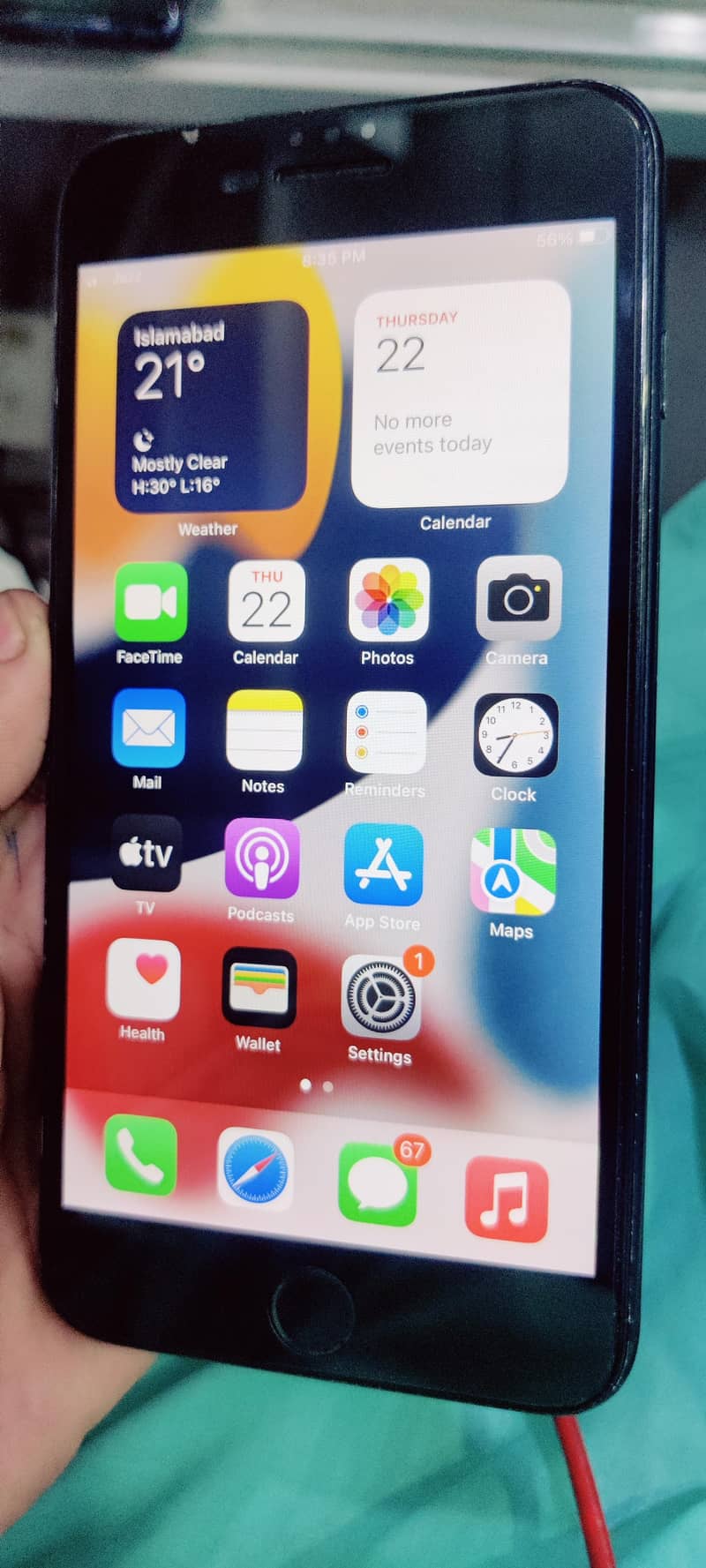 Apple iPhone 7 Plus 1
