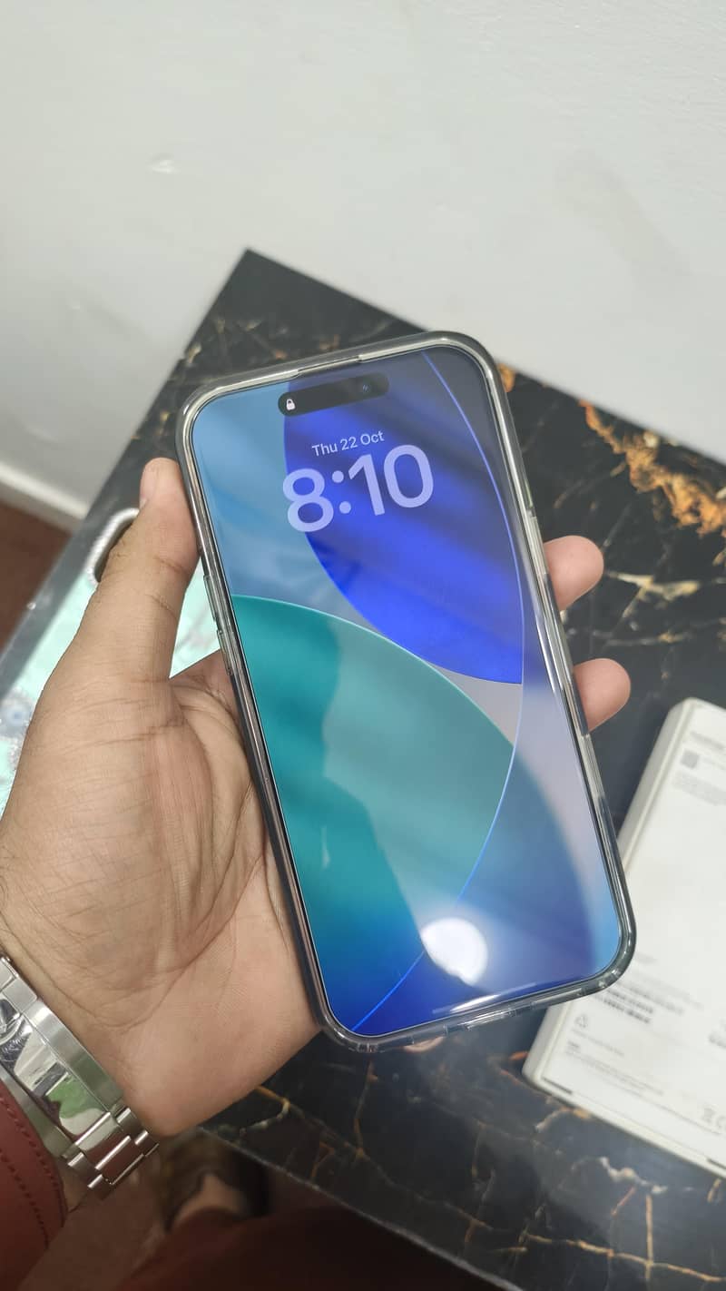 Apple iPhone 16 Pro Max JV 3