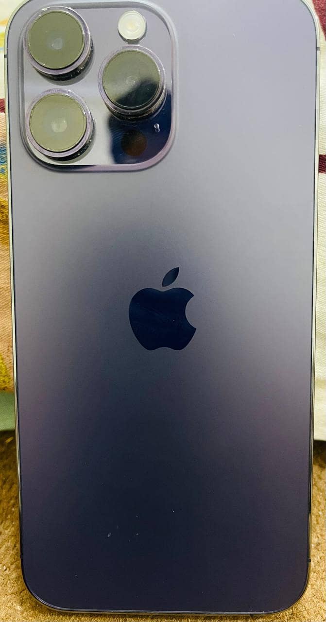 Apple iPhone 14 Pro Max 0