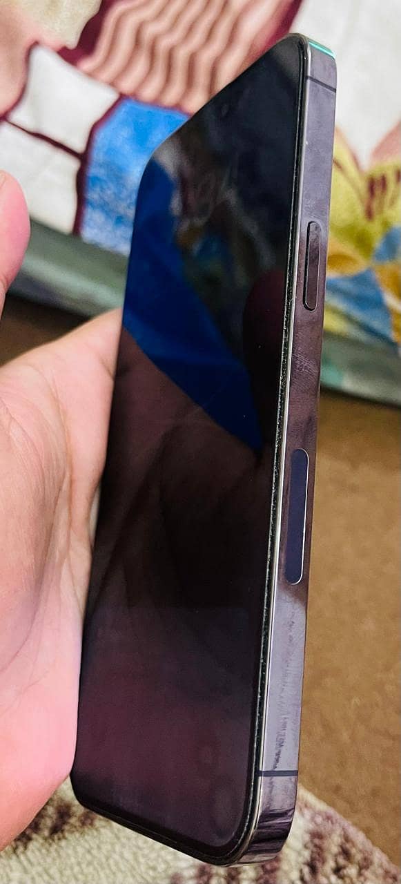 Apple iPhone 14 Pro Max 2