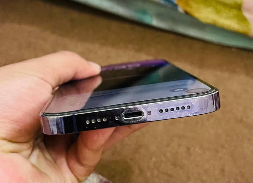 Apple iPhone 14 Pro Max 3