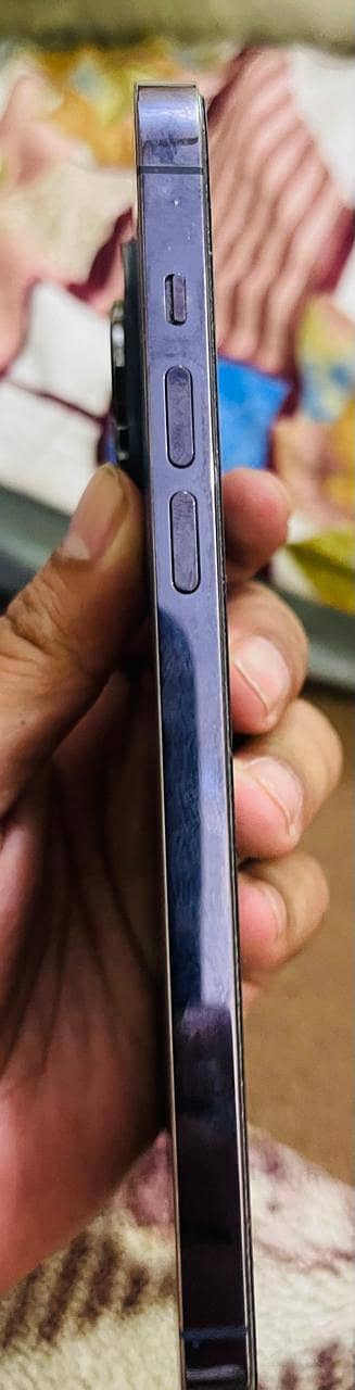 Apple iPhone 14 Pro Max 8