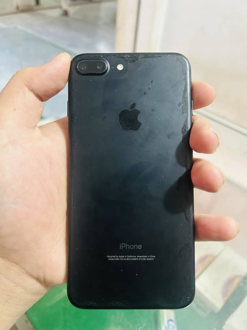 Apple iPhone 7 Plus 0