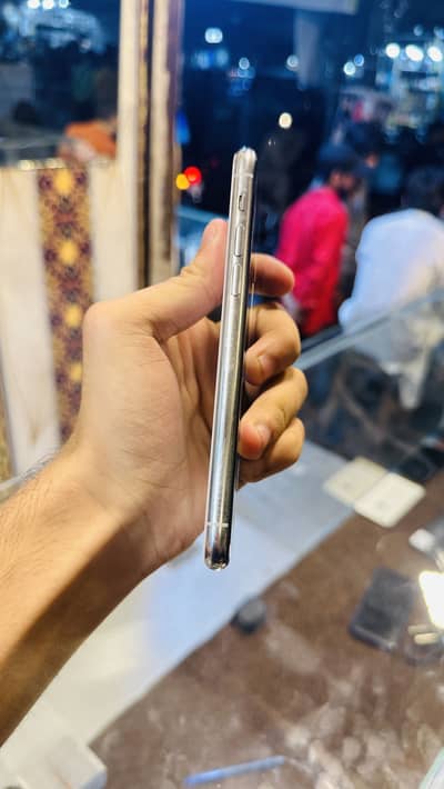Apple iPhone 11 Pro