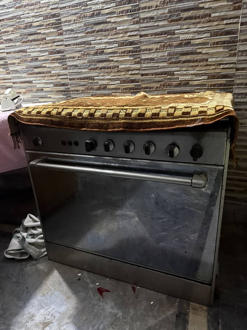 Cooking range stove 2