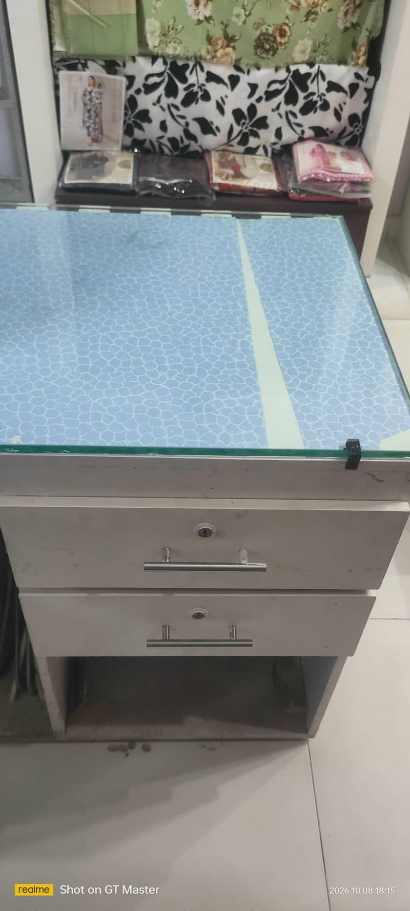 reception counter 2