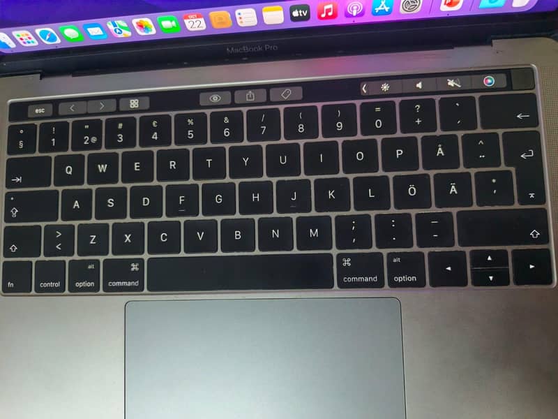 Apple MacBook pro 2016 2