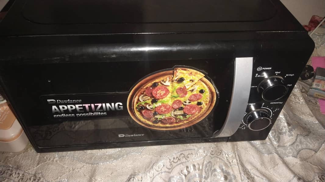microwave oven 0