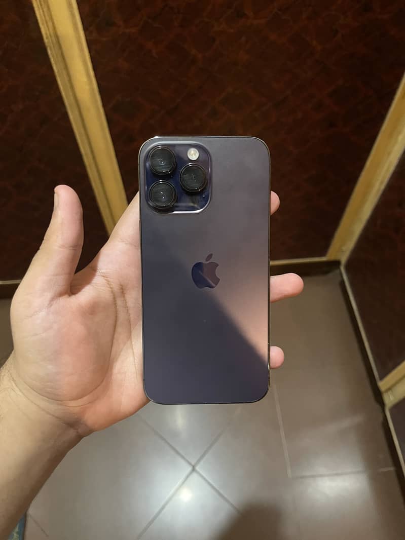 Apple iPhone 14 Pro Max 3