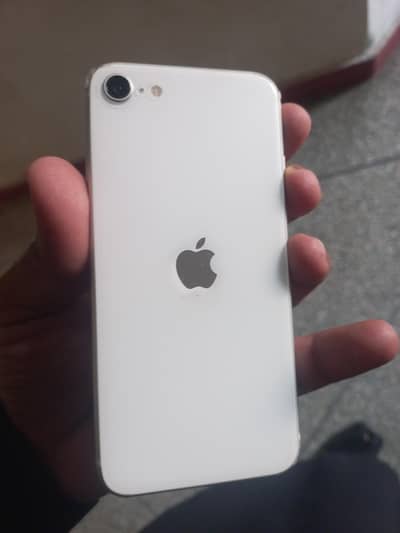 Apple iPhone SE IN NEW CONDITION 03302671118CAL WHATSAPP ONLY