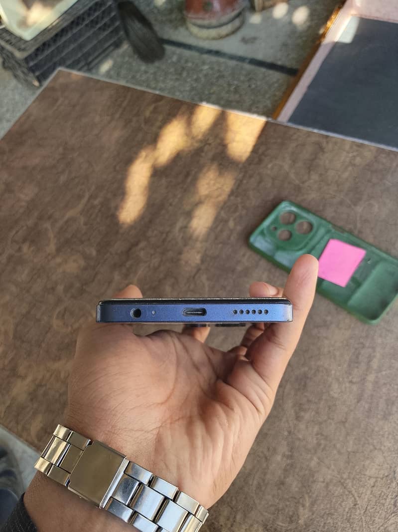 Tecno Spark 10 Pro 4