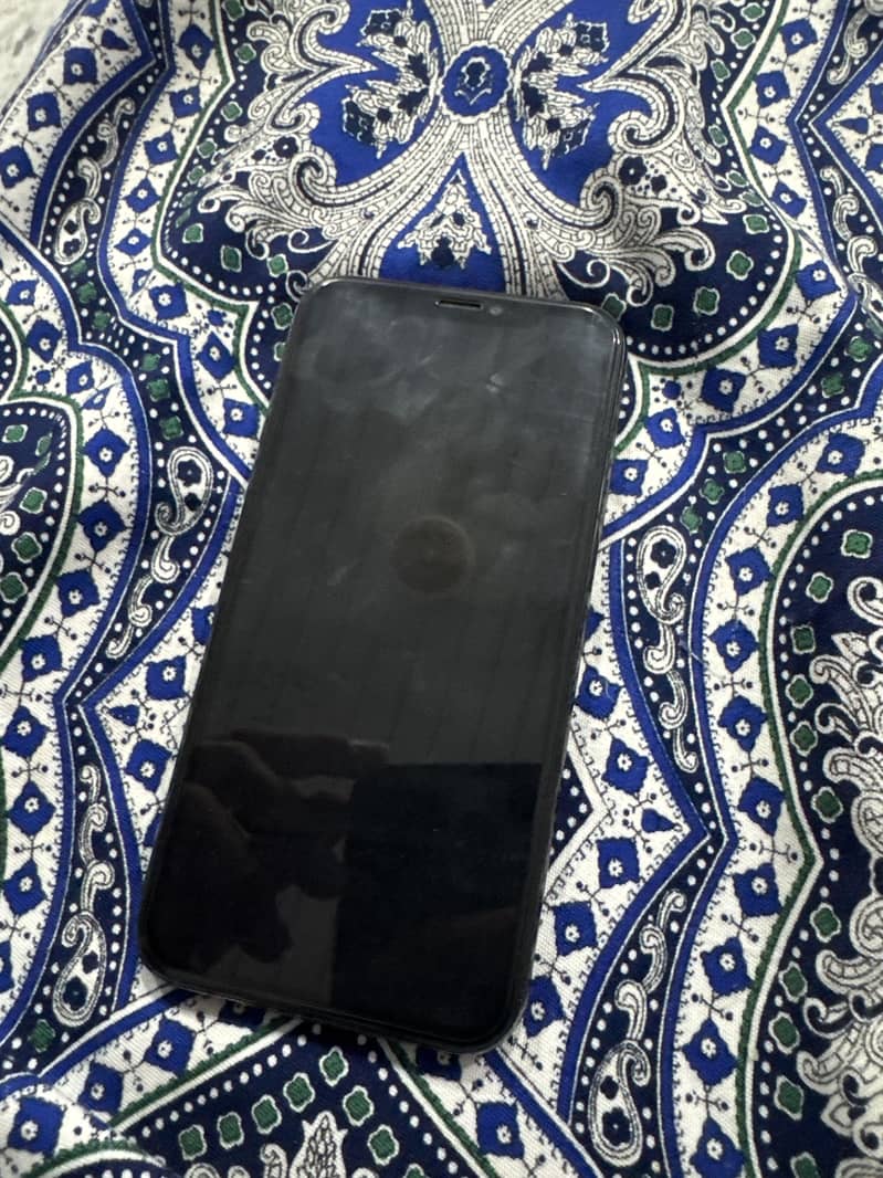 Apple iPhone X 2