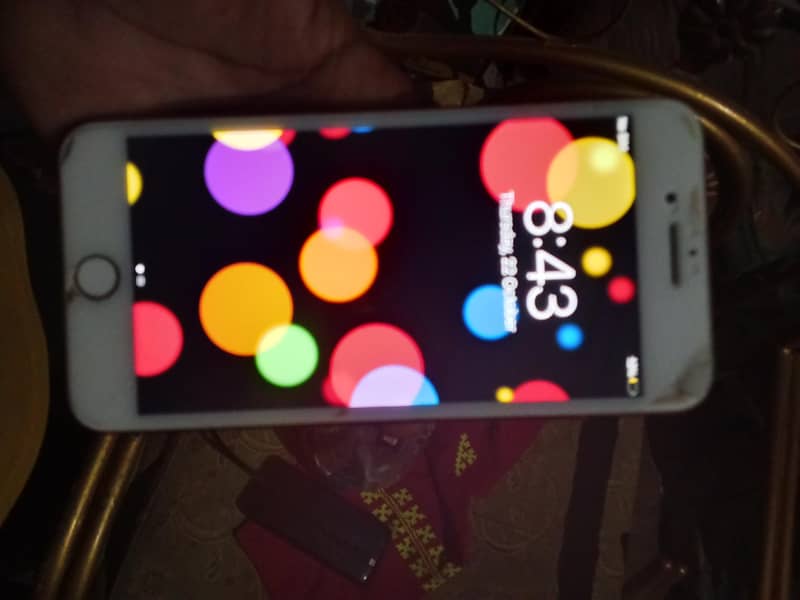 Apple iPhone 7 Plus 1