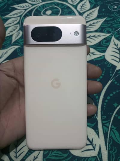 Google Pixel 8