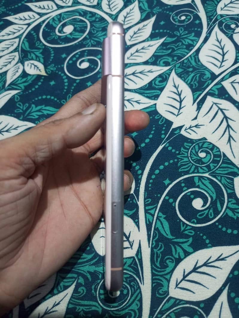 Google Pixel 8 5