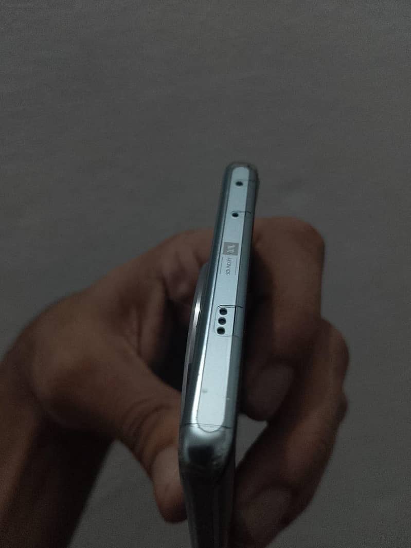 Infinix Zero 40 3